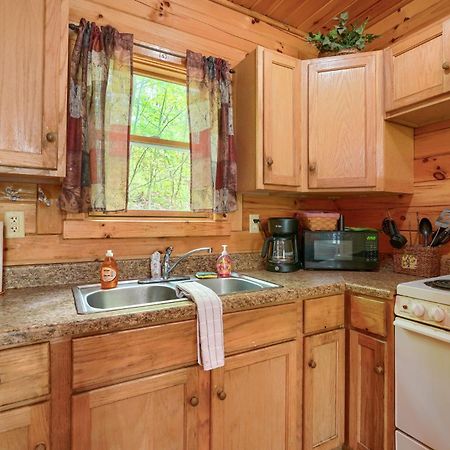 Blue Rose Cabins - Big Woody Cabin Logan Exterior photo