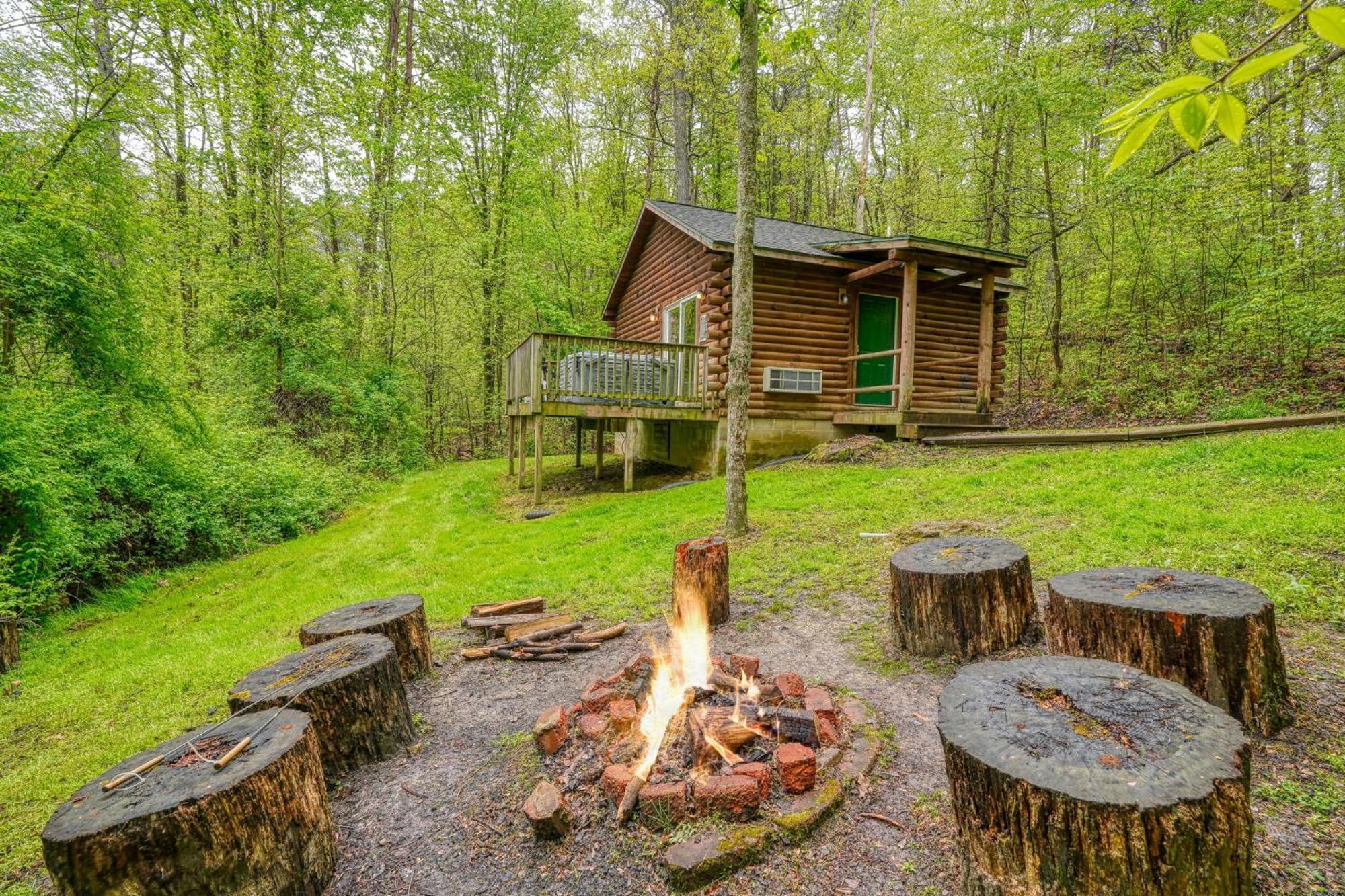 Blue Rose Cabins - Big Woody Cabin Logan Exterior photo